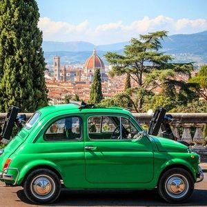 Meet your Posher, Dani